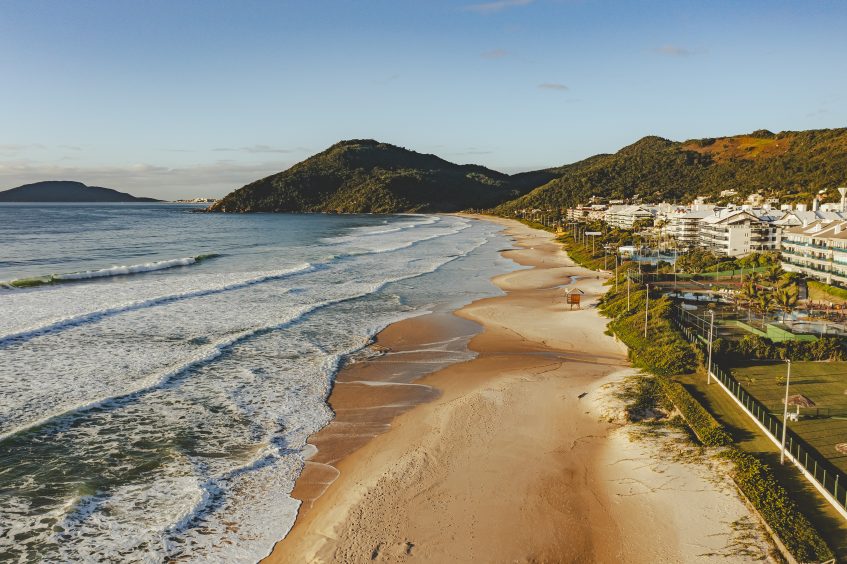 Segunda moradia na Praia Brava em Florianópolis