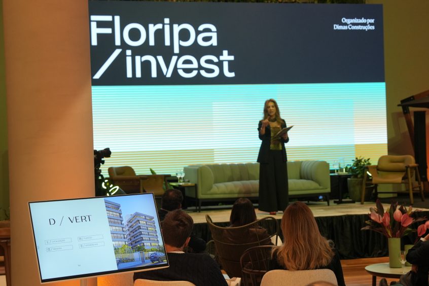 Apresentação no Floripa Invest referente a imóveis gerarem renda para investidores